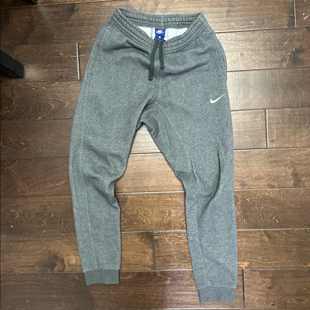 Brand New Men’s Grey Nike Sweatpant Joggers